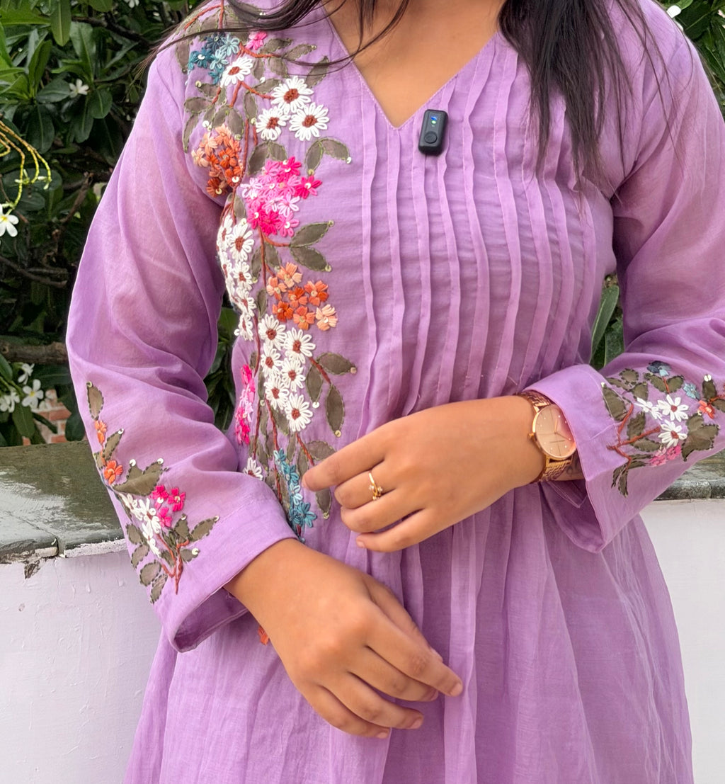 Handpainted thread work coord