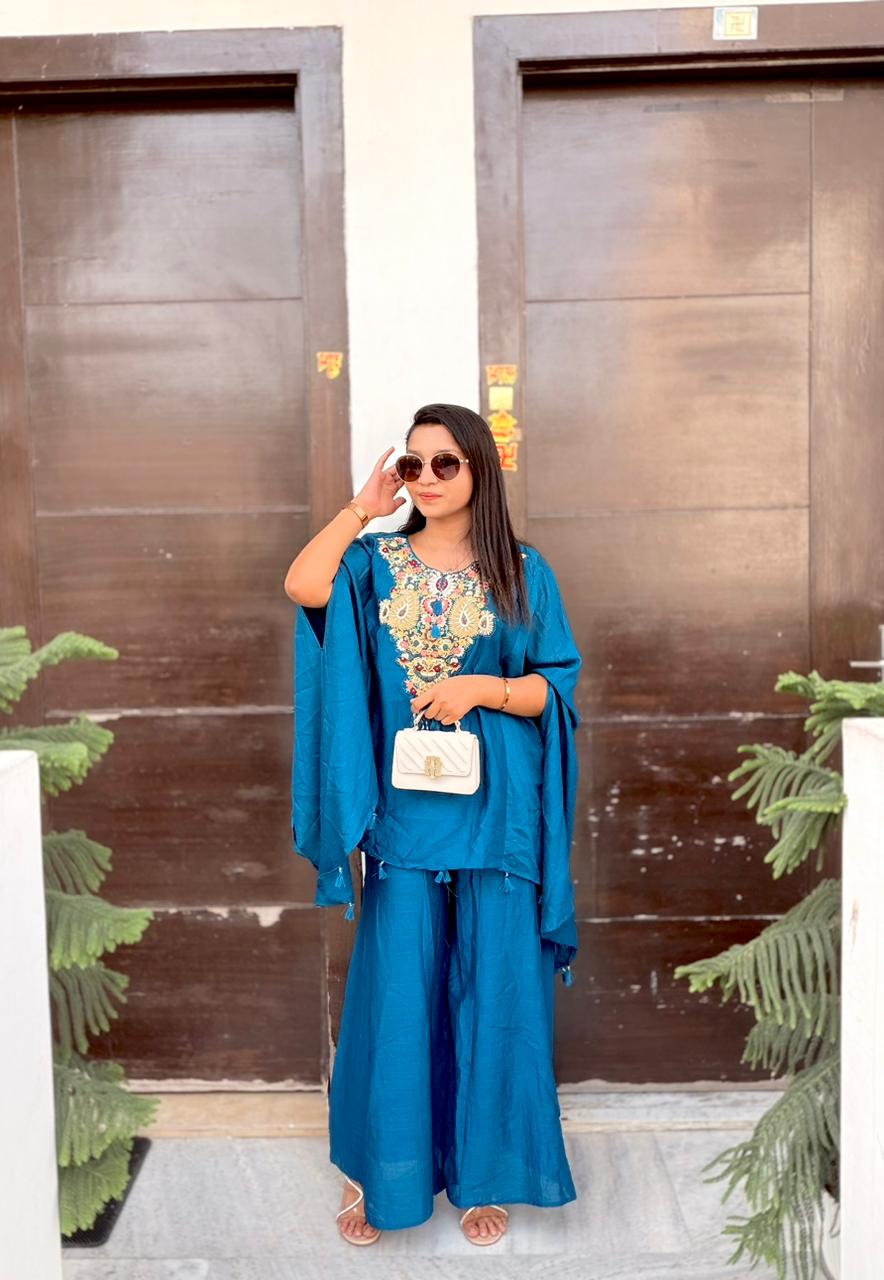 Blueria Kaftan